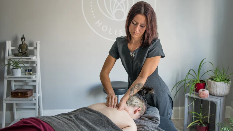 Royal Oak Spa logo