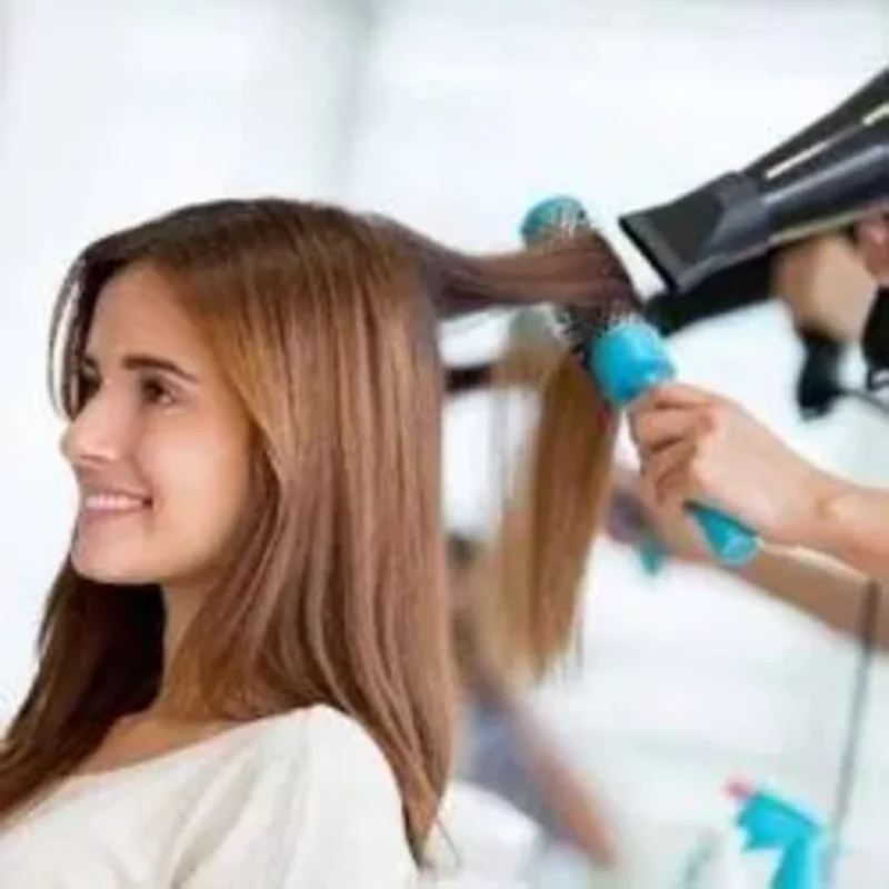 Meenu Beauty Parlour logo