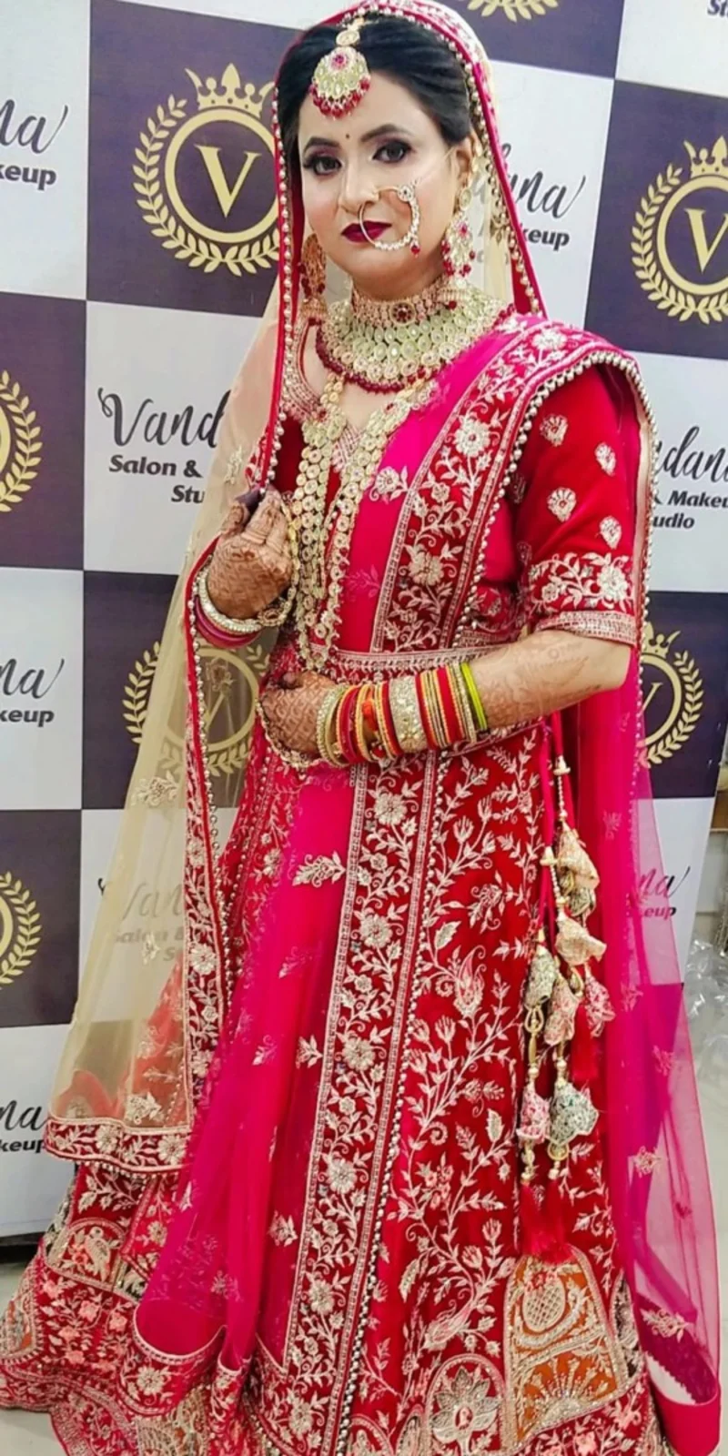 Vandana Beauty Parlour and Training Center logo