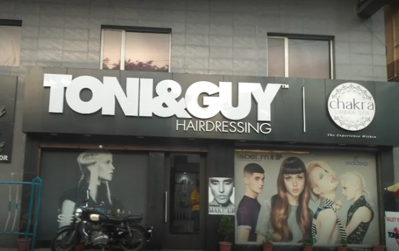 Toni and Guy Hair Dressing In Alipore Kolkata logo