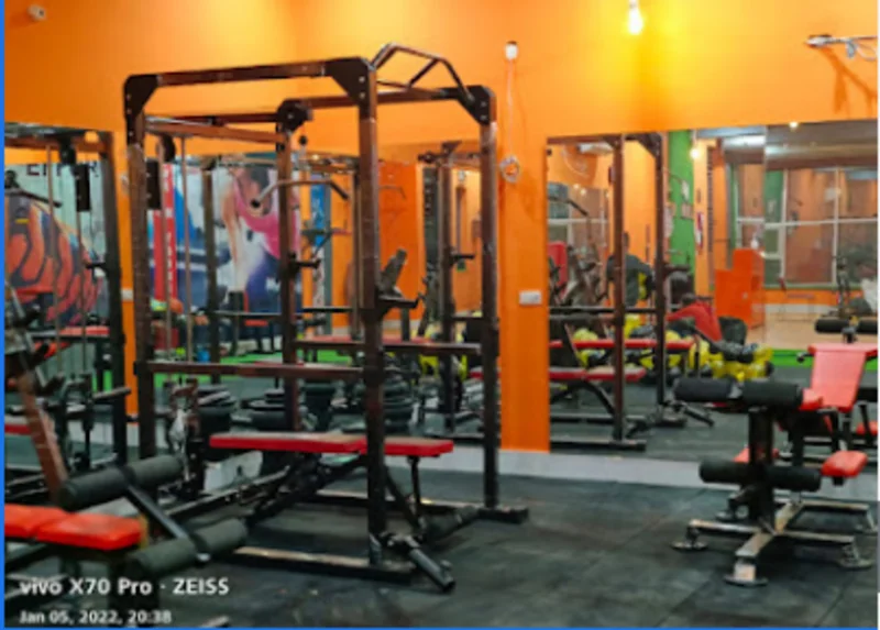Parul Fitness Centre logo