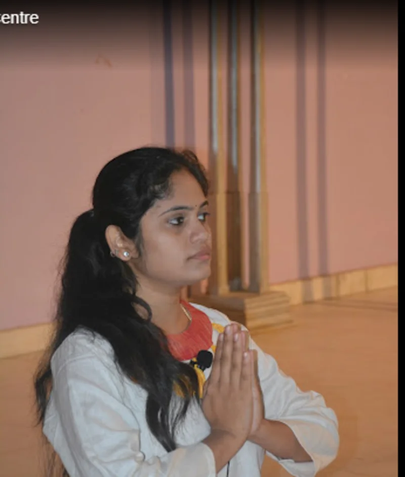 Samriddhi Yoga Centre logo