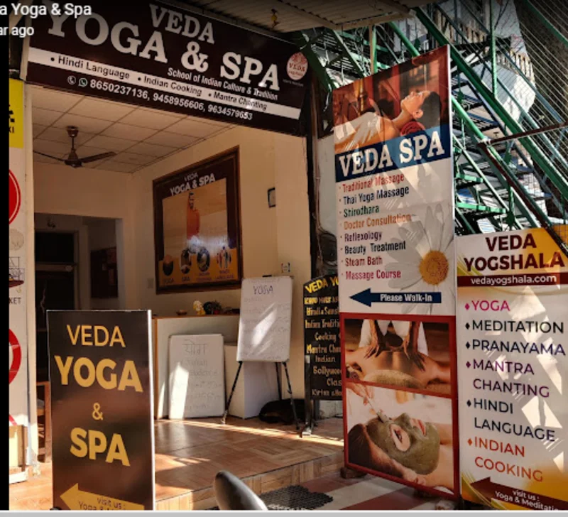 Veda Yoga and Spa logo